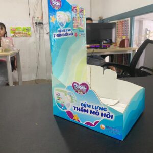 Kệ giấy trưng bày Bobby